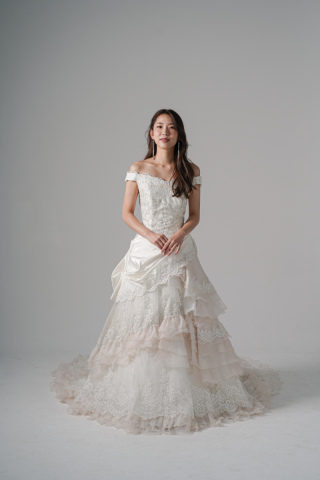 オフショルダーレースフリルスカート(WD00573)