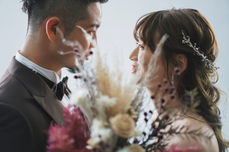 ブーケで隠したその奥は。