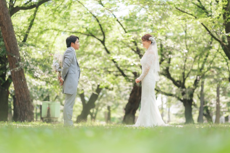 見つめ合うおふたり