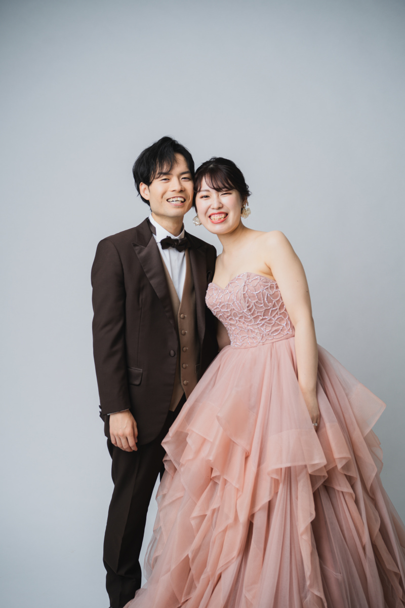 ポーズは決めずに