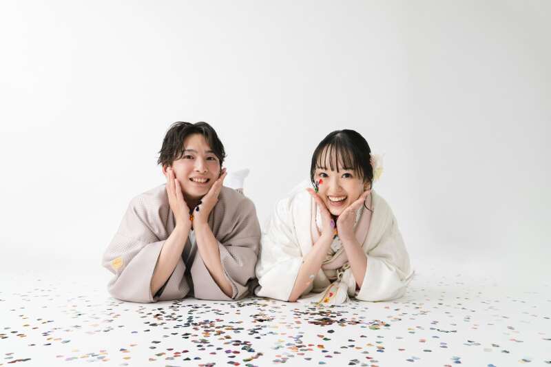 無邪気に寝そべって！！