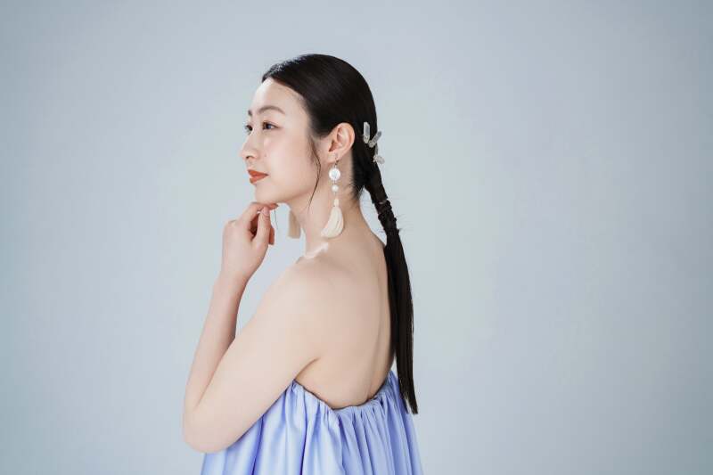 ヘアアレンジ＆アクセサリーの映えるカット