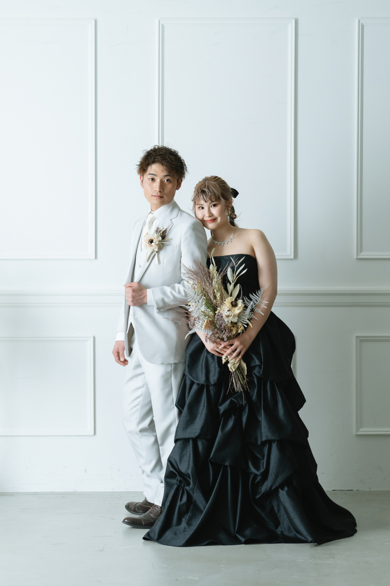 2着目はブラックドレス！