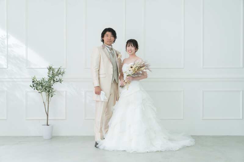 フォーマルな立ち姿で