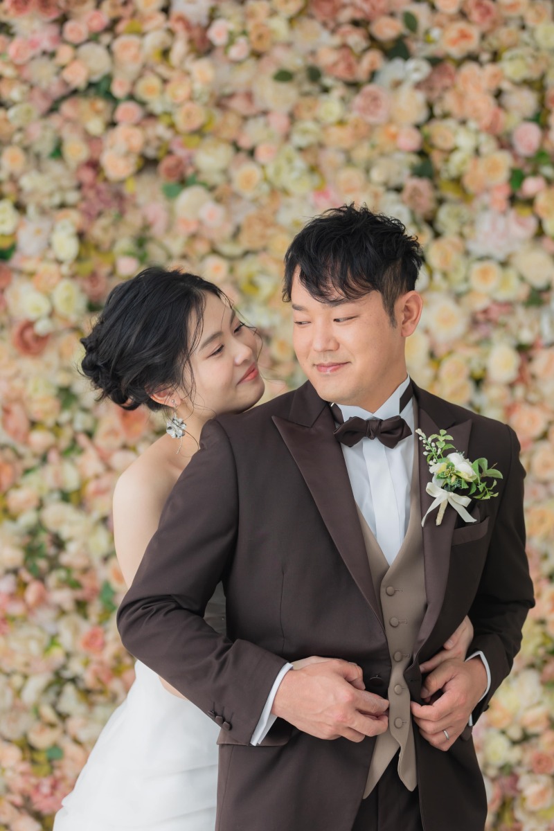 お花に囲まれた背景で