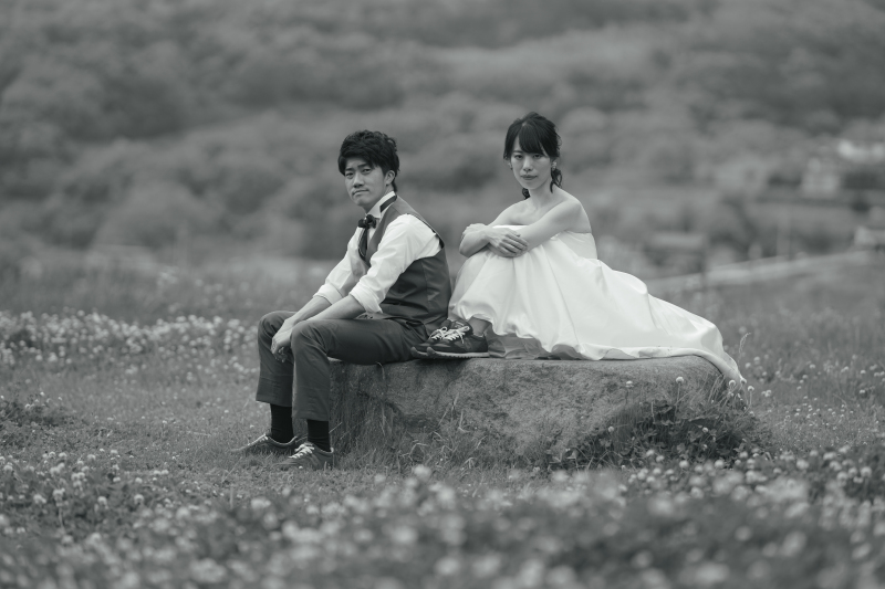 あえてモノクロにすることで