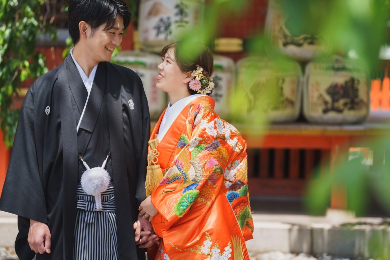 体を寄せ合って