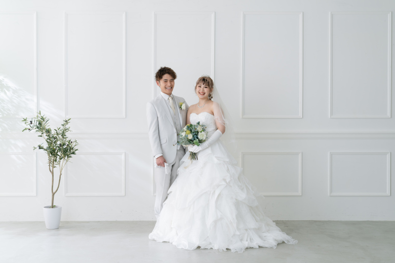 1着目はウェディングドレス