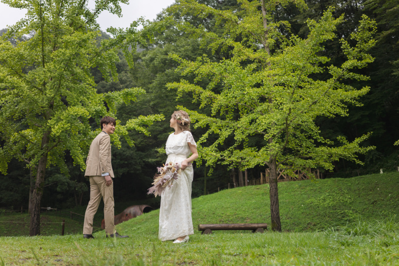 緑が広がるロケーションで