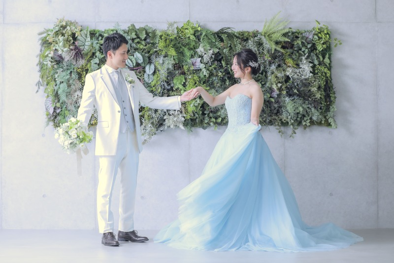 カラードレスでゆらゆらと