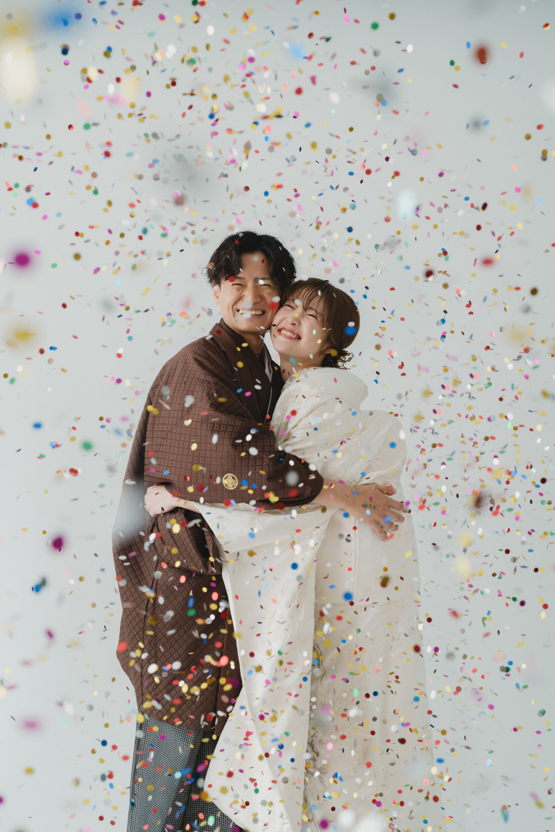 画面いっぱいのコンフェッティ