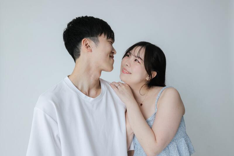 『お二人らしさ』が際立つ私服フォト