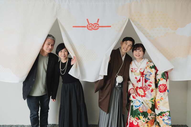 お次は布の背景で