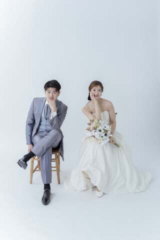 スタジオで、お洒落に