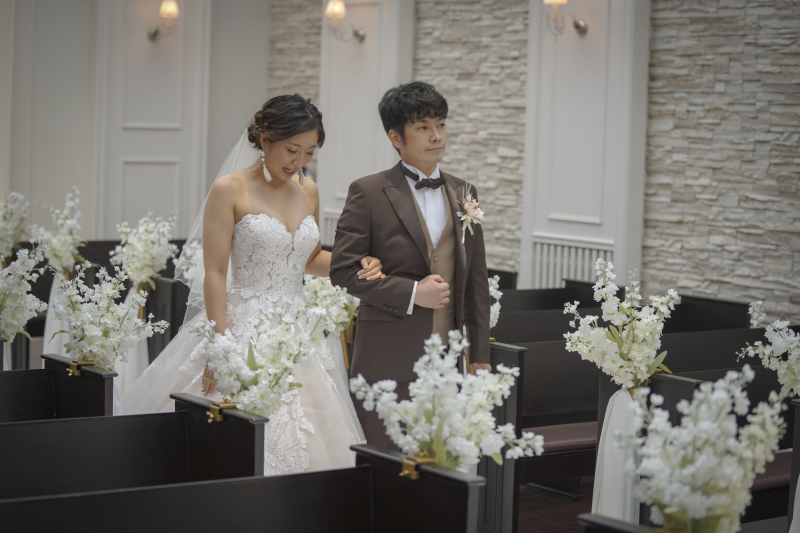 見つめる先には