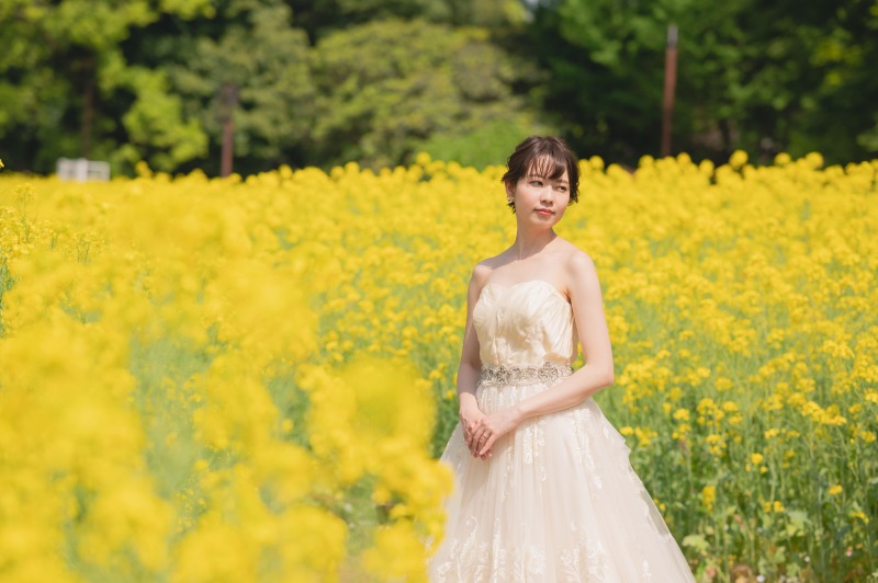 菜の花と新婦様のソロカット!
