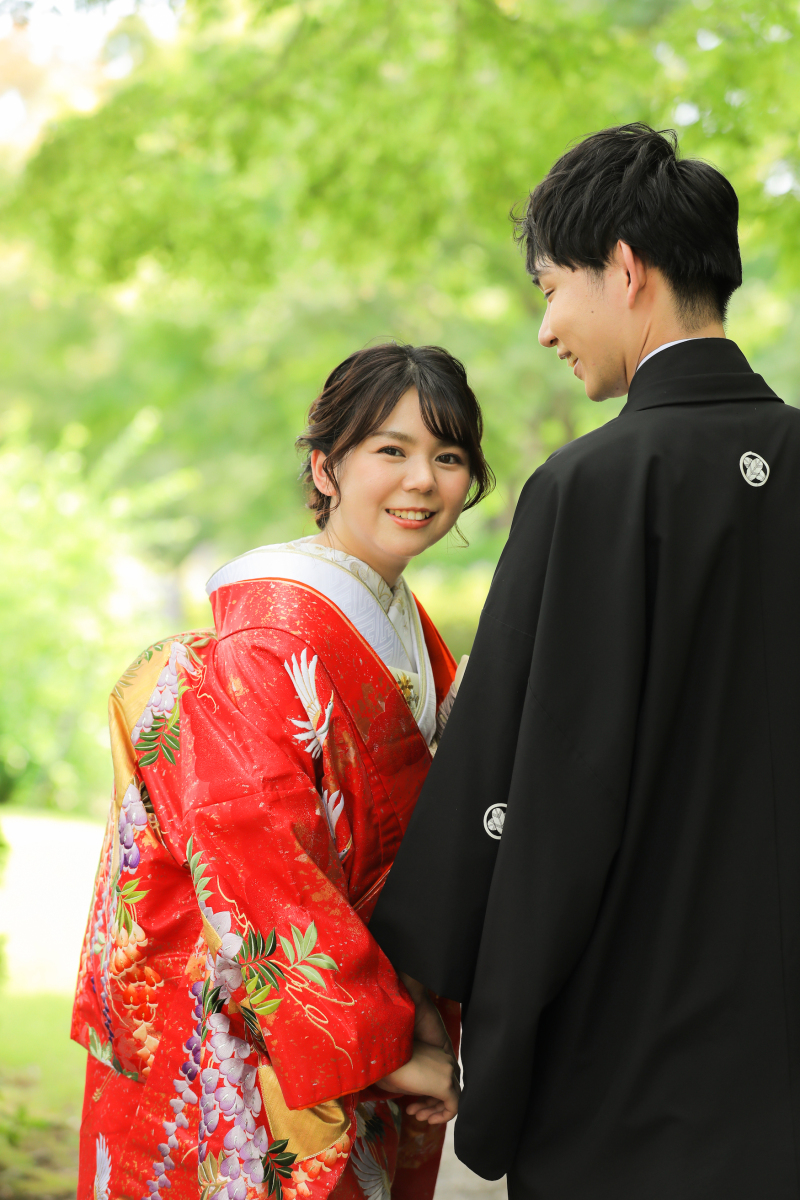 振り返る御新婦様