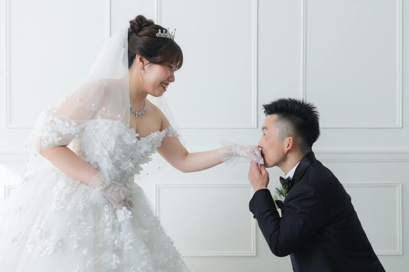 手の甲に…♡