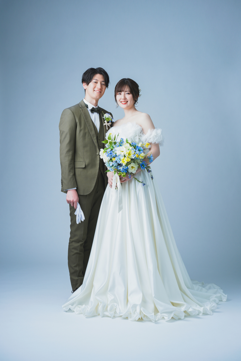 お次は洋装に。