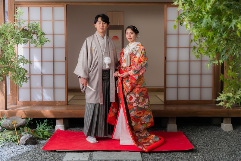 お次はスタジオで