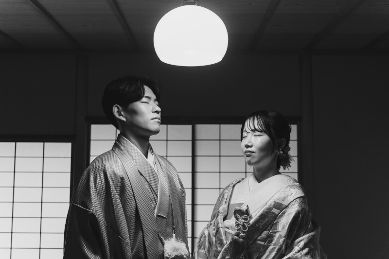 モノクロでクールに