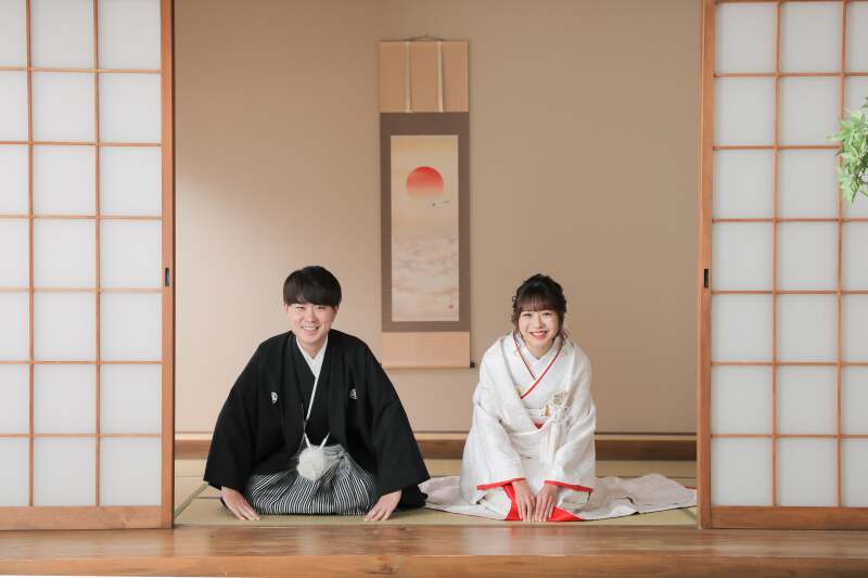 正座のでお姿で