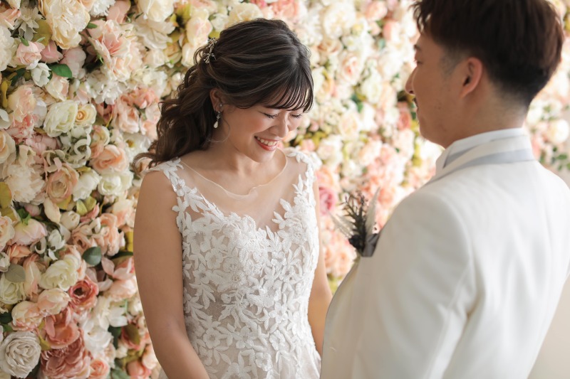 ご新婦様の元へ。