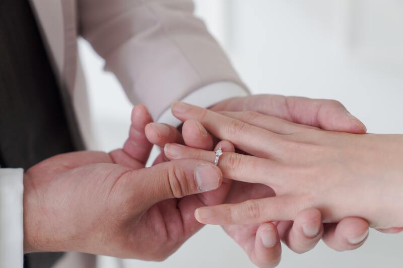 指輪のシーンも