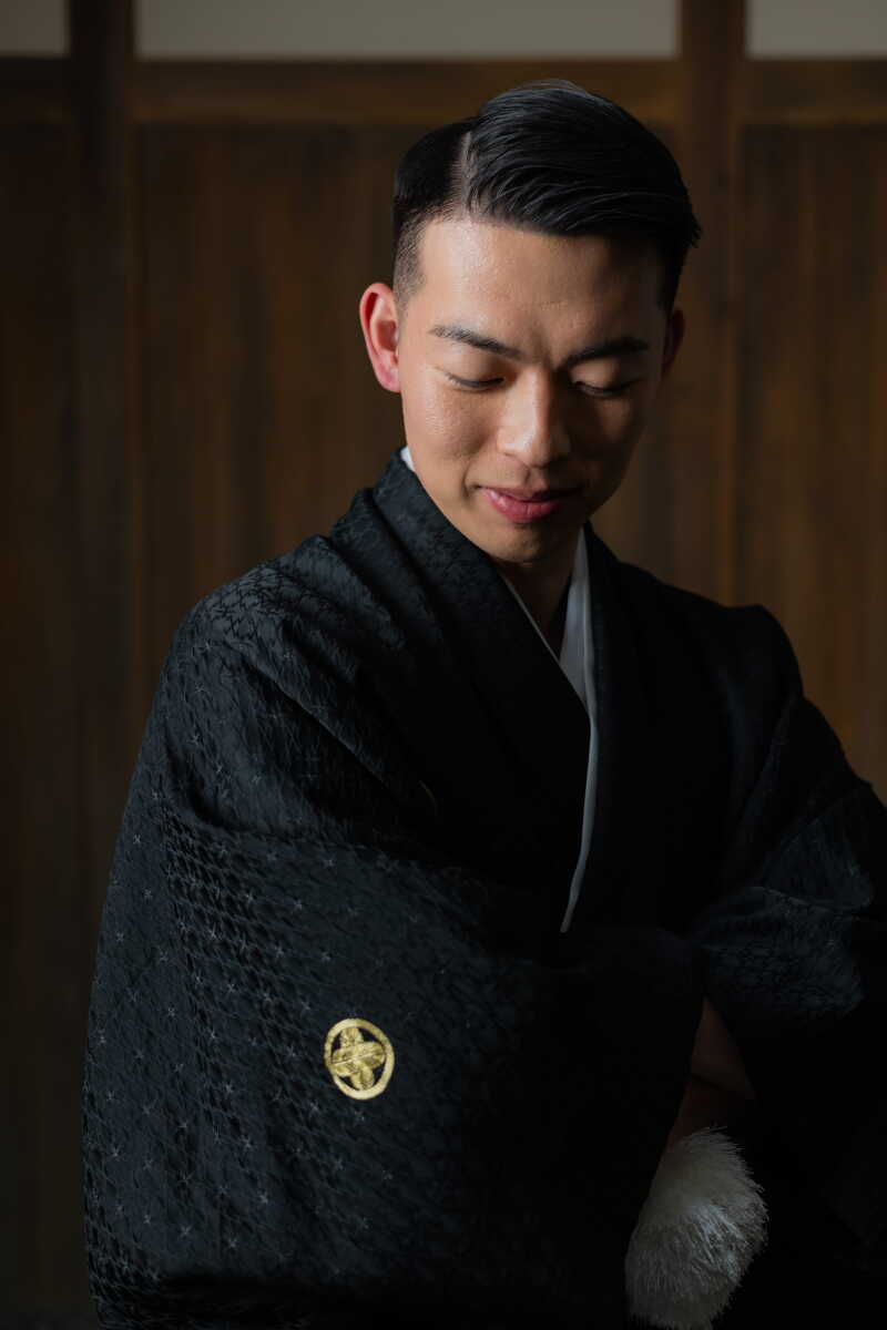 まずはご新郎様のソロカットです