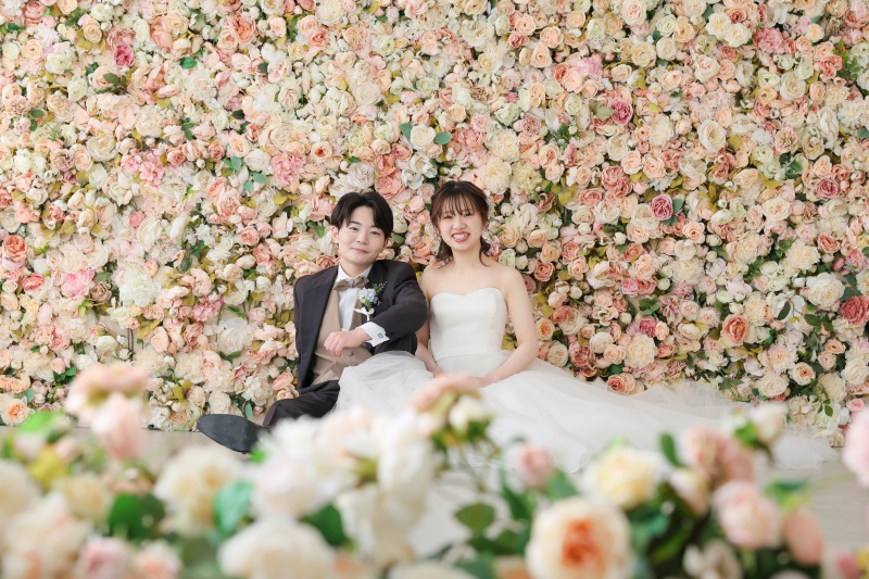 座ったポーズでも