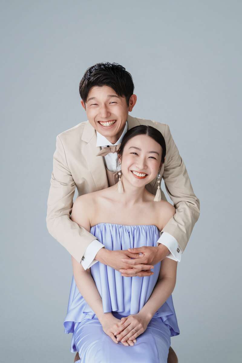 ご新郎様からのバックハグ！