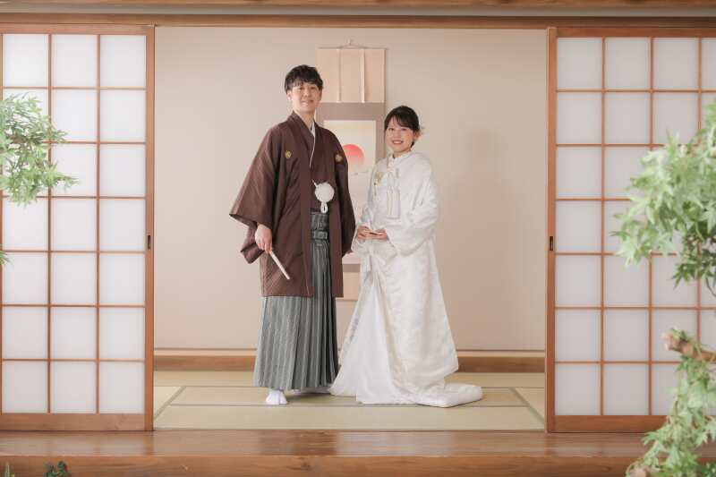 フォーマルな立ち姿