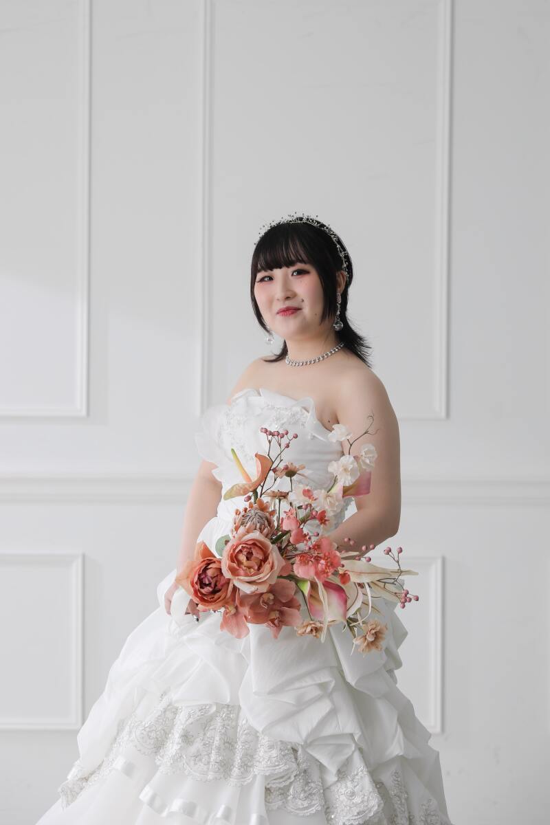 純白新婦さんのソロカット