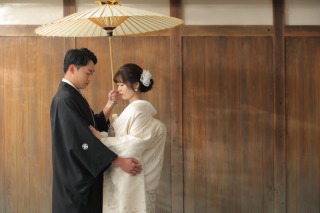 かわいいを詰め込んだ屋内庭園スタジオ