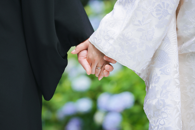 指輪のカットも。