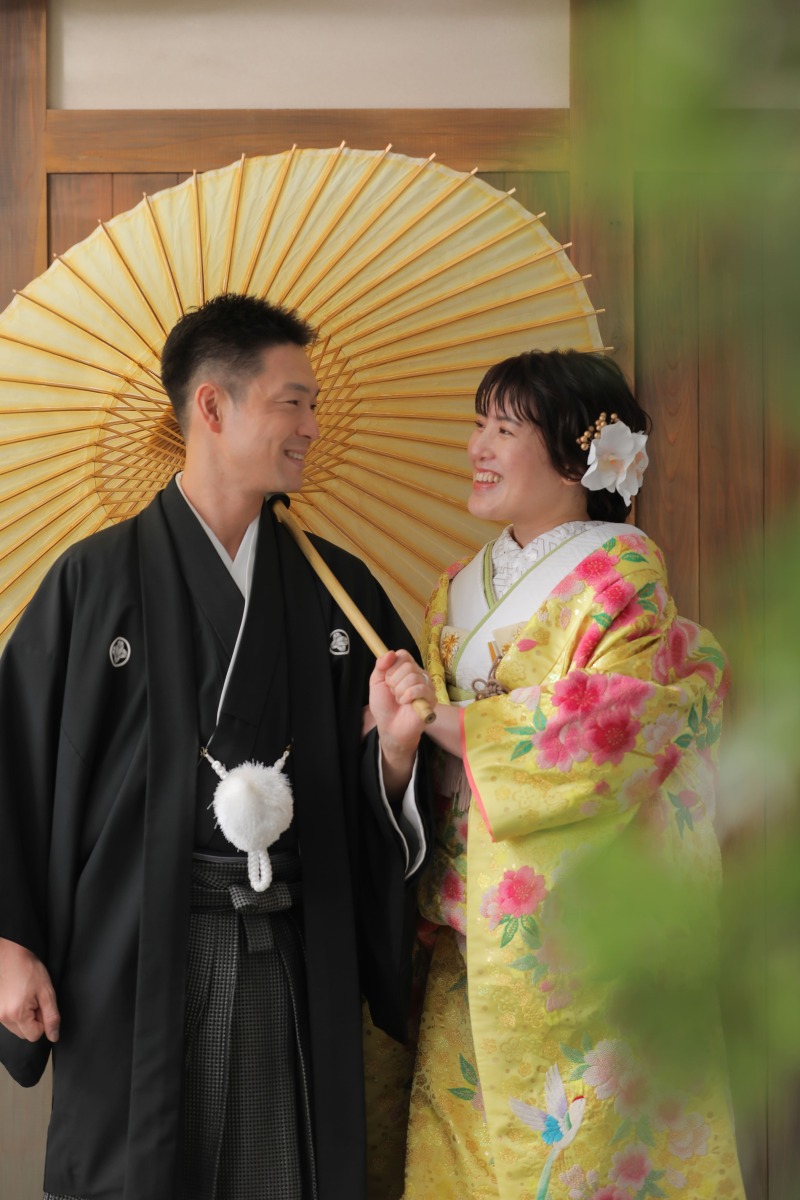 ふたり見つめ合って