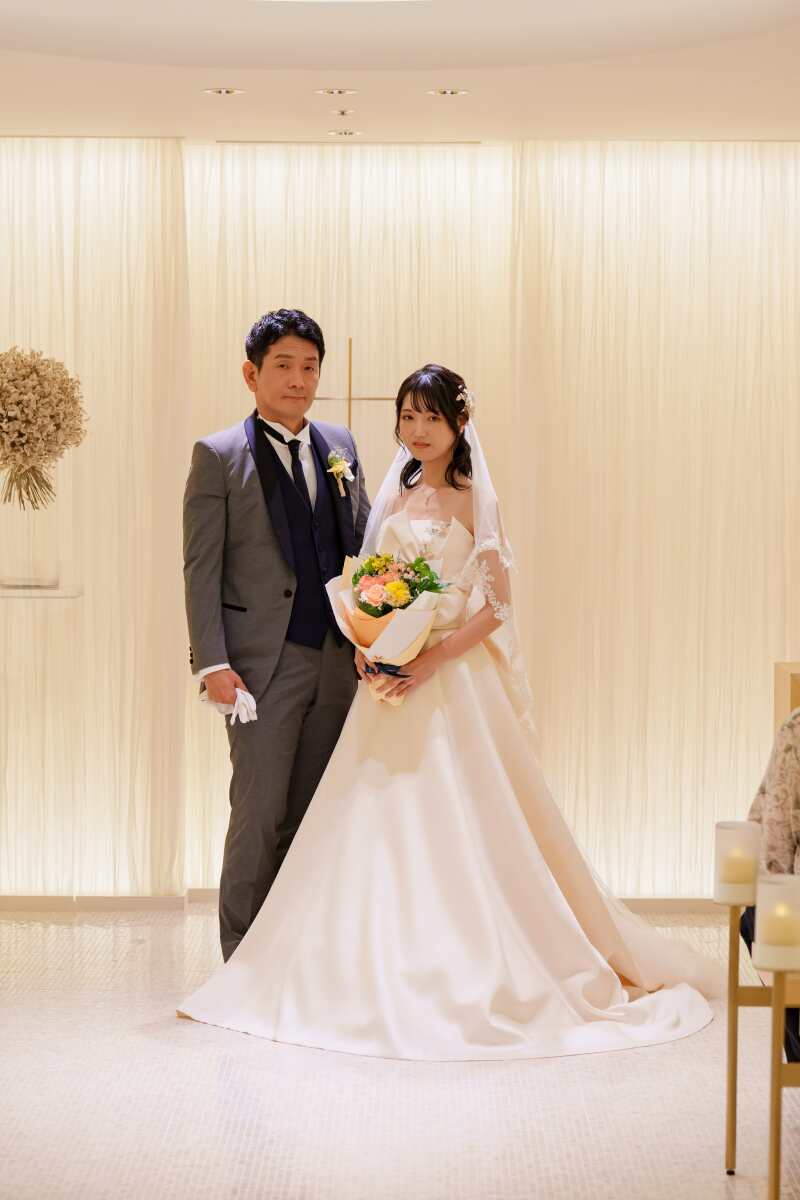 フォーマルな立ち姿