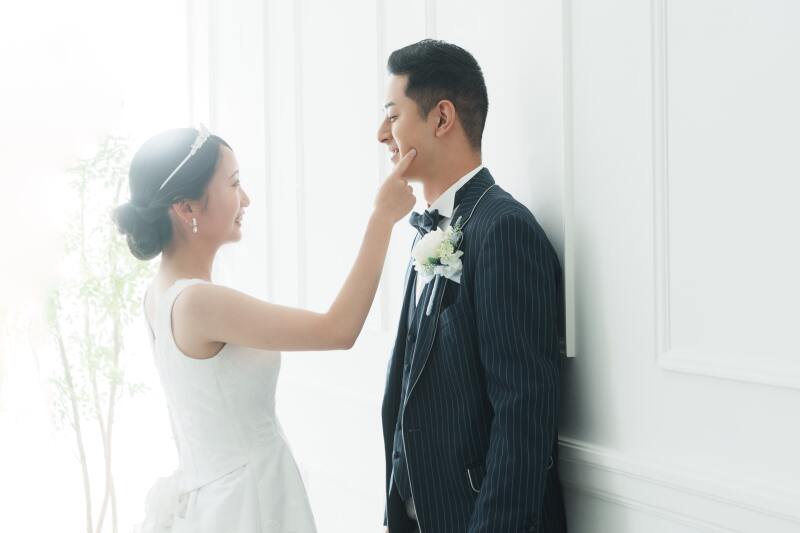 ほっぺをつん！