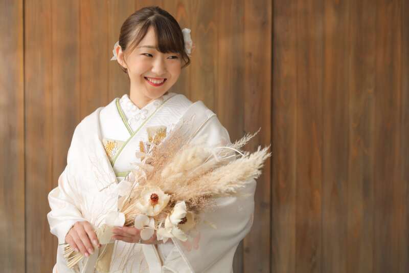 ブーケを持って