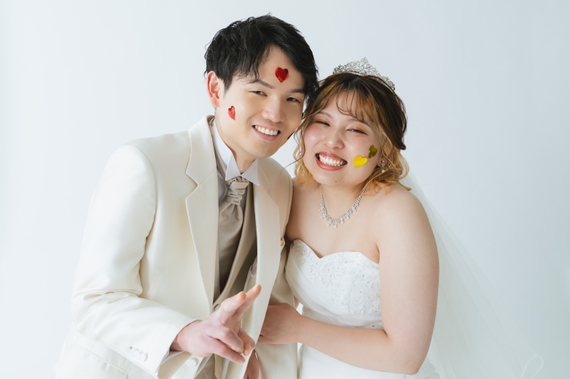 ハートを顔につけて