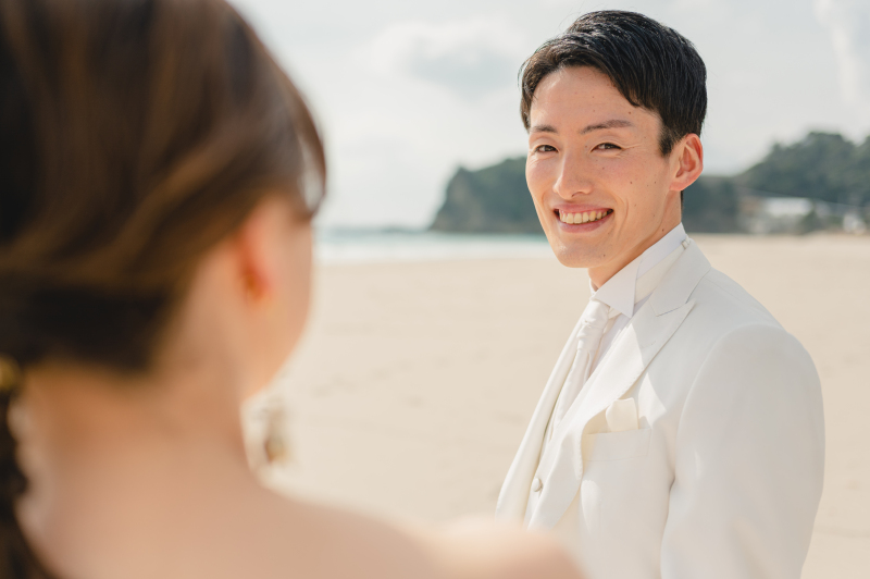 反対側の新郎様。