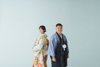 和装はシンプル、洋装は華やかに。