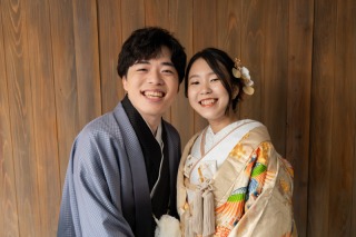 屋内庭園と洋装ハウススタジオで