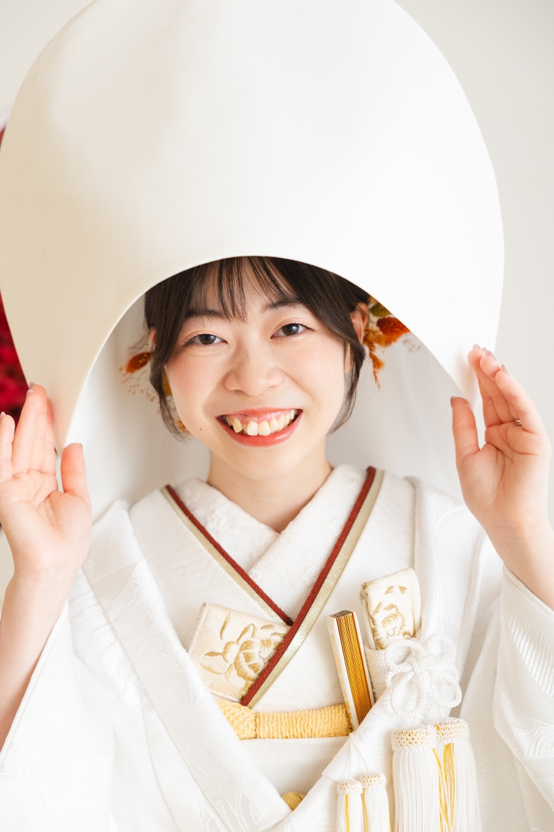 笑顔が魅力的なご新婦様