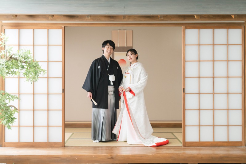 フォーマルな立ち姿