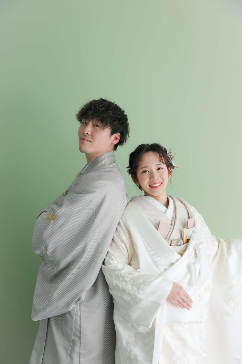 シンプルな背景でも