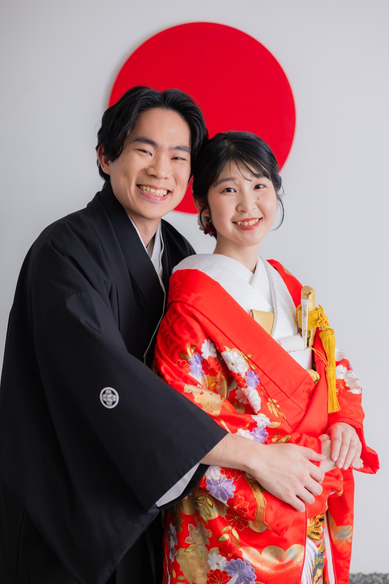 屋内庭園で、色打掛も！白無垢も！