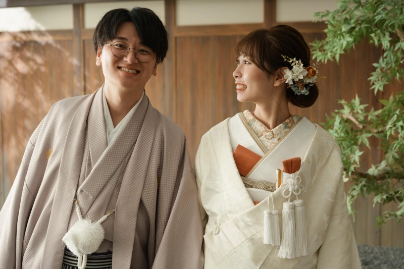 屋内庭園でお二人らしい撮影を。