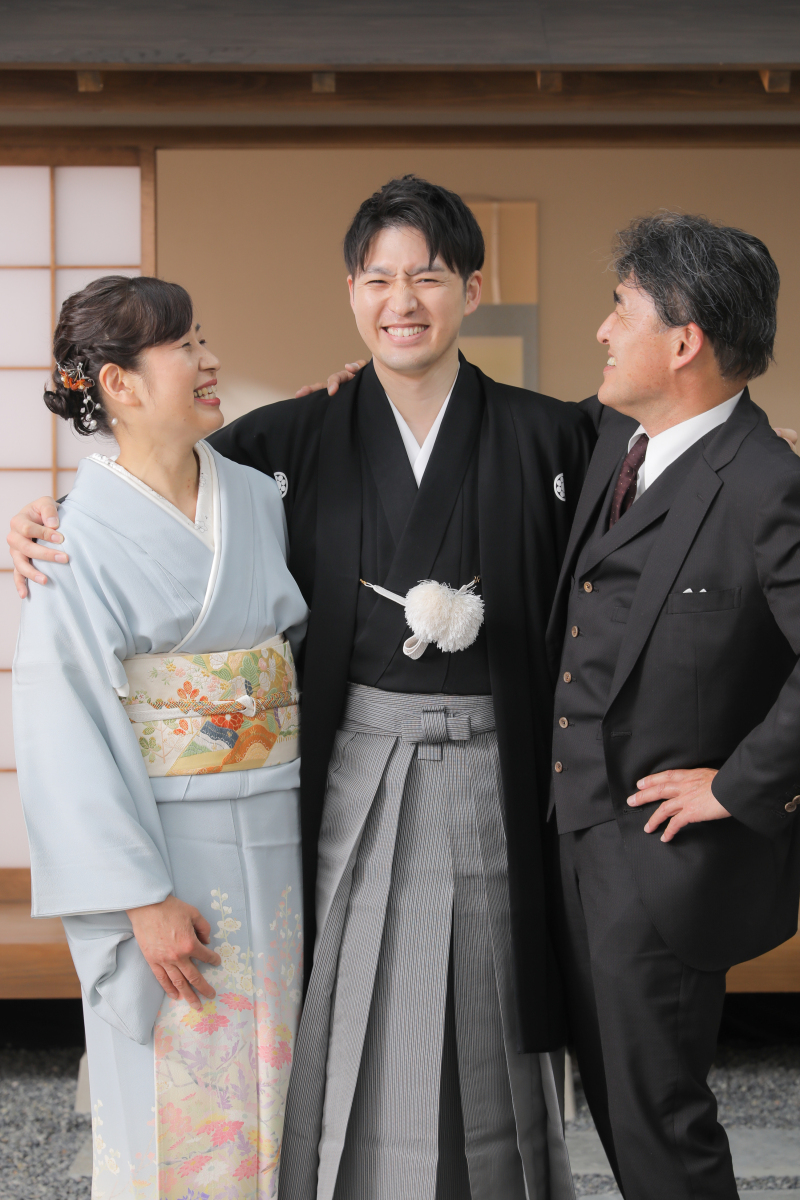 嬉し恥ずかしご両親とのショット！