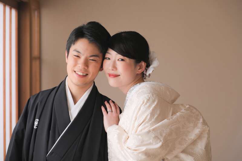 屋内庭園スタジオでおふたりの空気感を